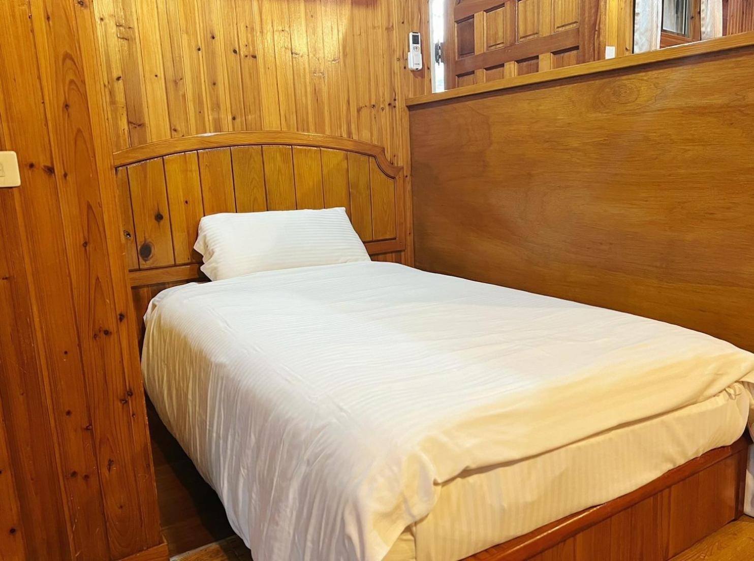 Gemlu Villa Lugu Dış mekan fotoğraf