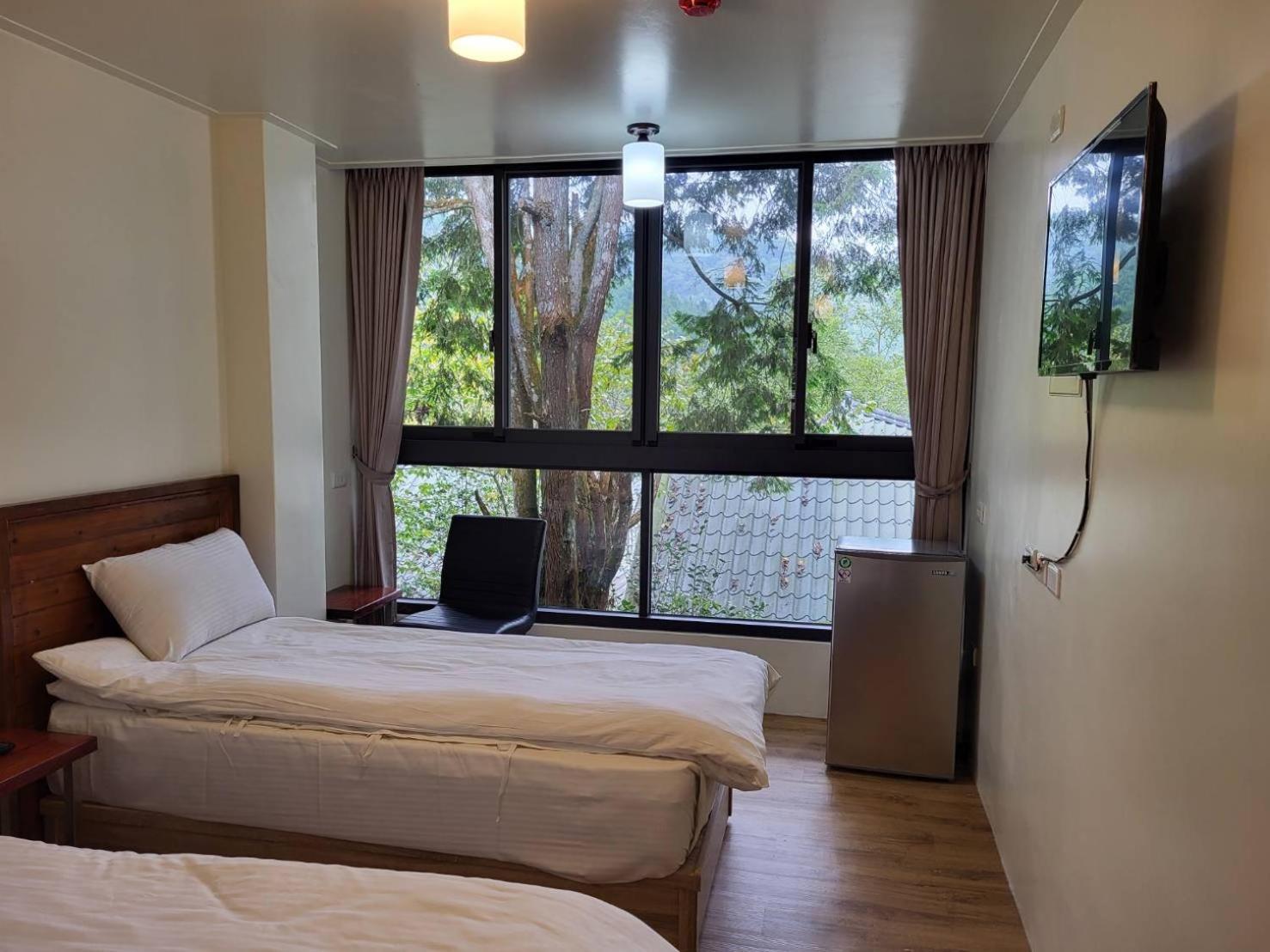 Gemlu Villa Lugu Dış mekan fotoğraf
