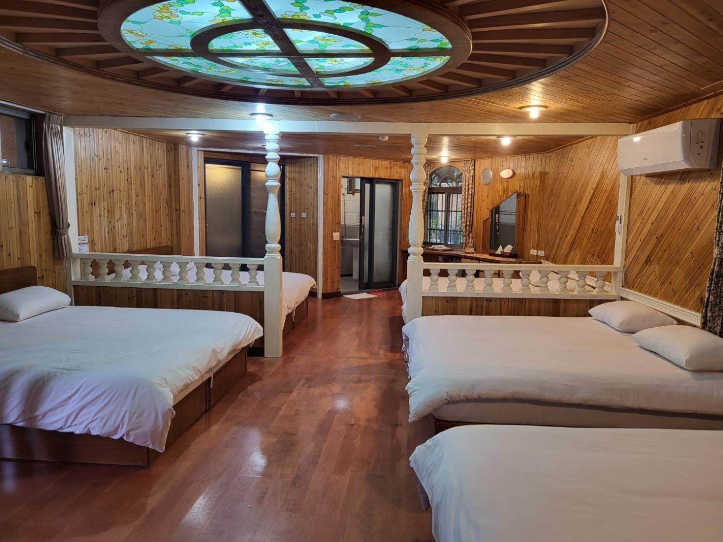 Gemlu Villa Lugu Dış mekan fotoğraf