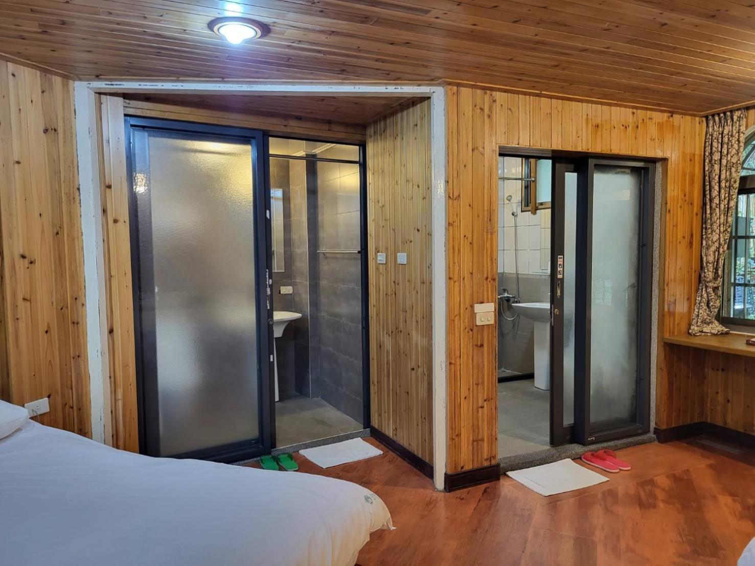 Gemlu Villa Lugu Dış mekan fotoğraf