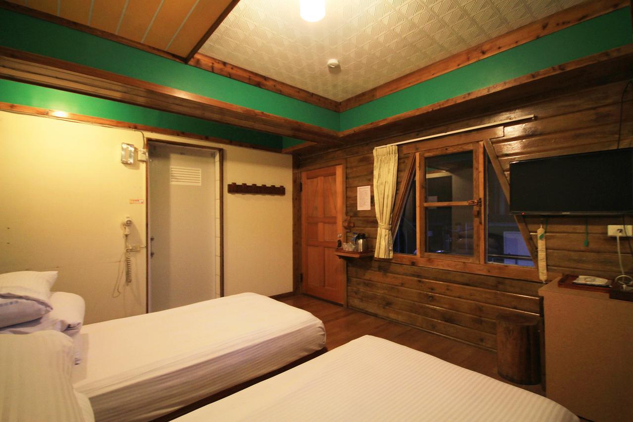 Gemlu Villa Lugu Dış mekan fotoğraf