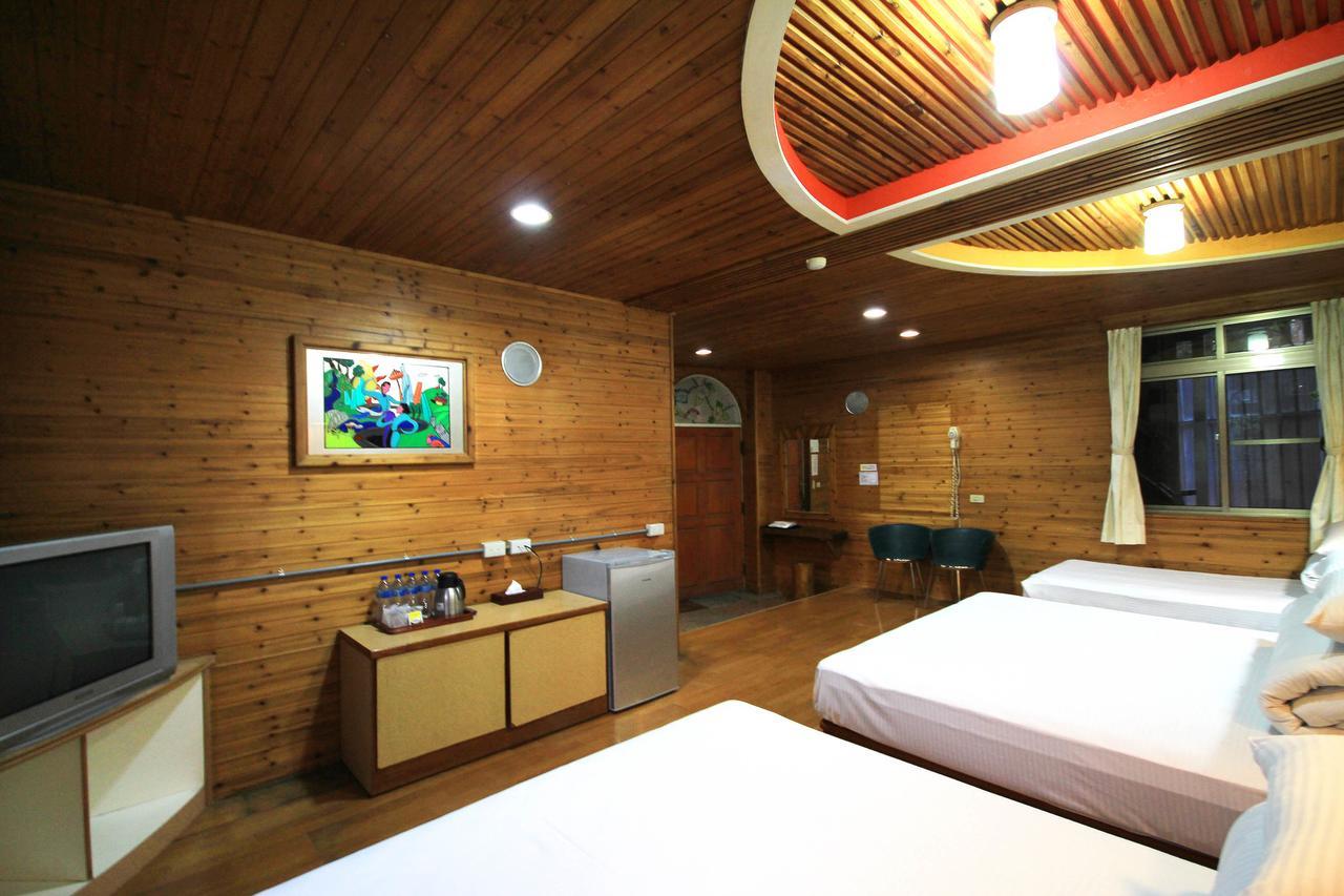 Gemlu Villa Lugu Dış mekan fotoğraf