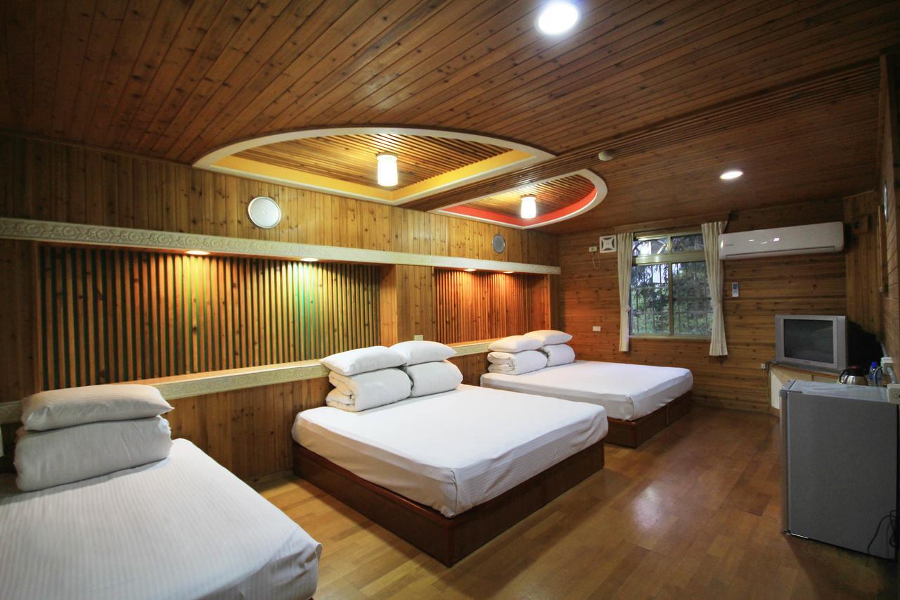 Gemlu Villa Lugu Dış mekan fotoğraf